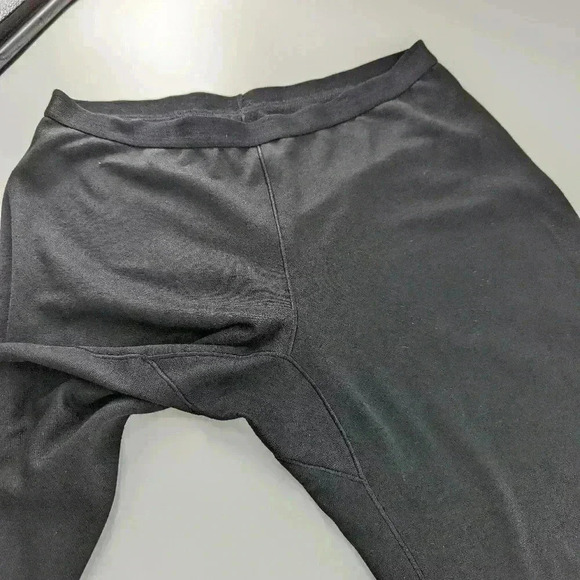 Patagonia Size Medium Black Leggings Common Threads Initiative - Picture 4 of 10